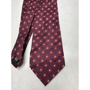 Van Heusen Men's Neck Tie Made In USA 55.5” x 3.75 Silk Multicolor